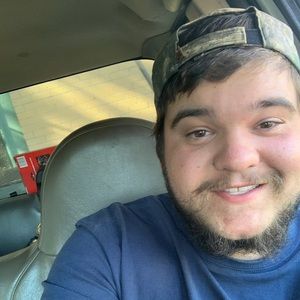 Meet your Posher, Blake